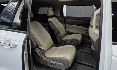 Kia Canival 2023, 44795 км, за 17915.32 USD - фото 12