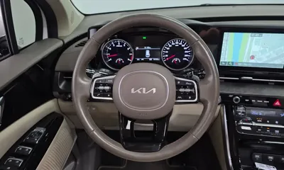 Kia Canival 2023, 44795 км, за 17915.32 USD - фото 13