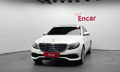 Mercedes-Benz E-Class 2019, 53159 км, за 21086.74 USD