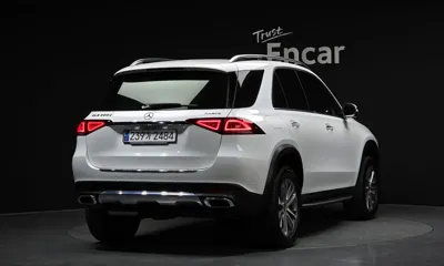 Mercedes-Benz GLE-Class 2023, 54736 км, за 62913.85 USD