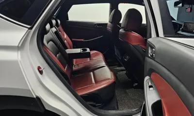 Hyundai Tucson 2019, 98373 км, за 10860.92 USD - фото 12