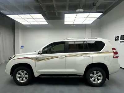 Toyota Prado 2017, 167000 км, за 25815.92 USD