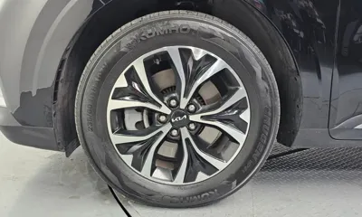 Kia Canival 2023, 156766 км, за 13112.57 USD