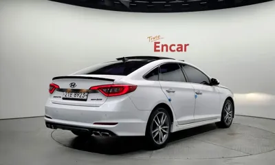Hyundai Sonata 2015, 103637 км, за 5248.29 USD