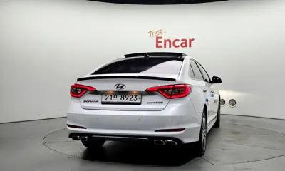 Hyundai Sonata 2015, 103637 км, за 5248.29 USD