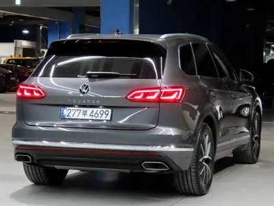 Volkswagen Touareg 2023, 37924 км, за 38093.36 USD