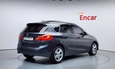 BMW 2-Series 2015, 156213 км, за 5629.13 USD