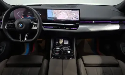 BMW 5-Series 2024, 32367 км, за 37941.45 USD - фото 7