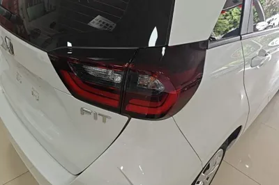 Honda Fit 2023, 11100 км, за 9891 USD - фото 14
