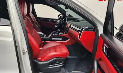Porsche Cayenne 2023, 35352 км, за 71484.84 USD - фото 26
