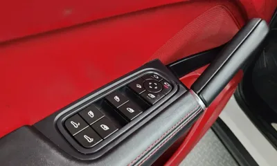 Porsche Cayenne 2023, 35352 км, за 71484.84 USD - фото 37