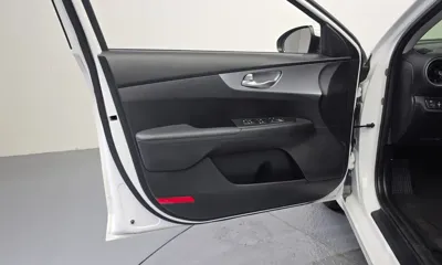 Kia K3 2022, 88214 км, за 7811.47 USD - фото 24