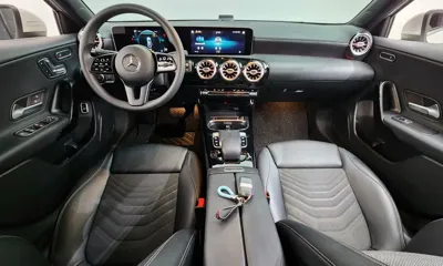 Mercedes-Benz A-Class 2020, 53490 км, за 14212.07 USD - фото 7
