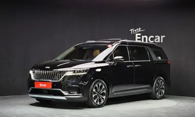 Kia Canival · 2021 год