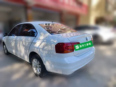 Volkswagen Jetta 2017, 69200 км, за 3848 USD - фото 4