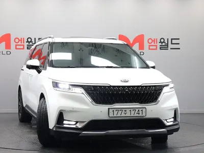 Kia Canival 2021, 122215 км, за 15547.76 USD