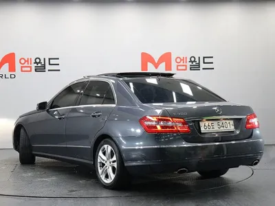 Mercedes-Benz E-Class 2010, 105740 км, за 3835.4 USD