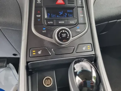 Hyundai Avante 2016, 108934 км, за 4098.36 USD - фото 13