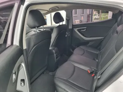 Hyundai Avante 2016, 108934 км, за 4098.36 USD - фото 15