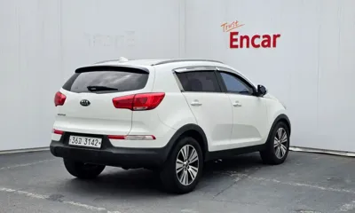Kia Sportage 2016, 147676 км, за 4493.06 USD