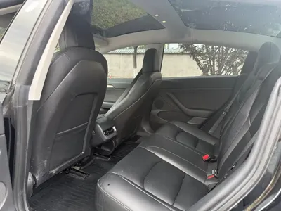 Tesla Model 3 2022, 72000 км, за 16597.68 USD - фото 9