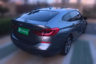 BMW 6 Series GT 2020, 112100 км, за 28131 USD - фото 7