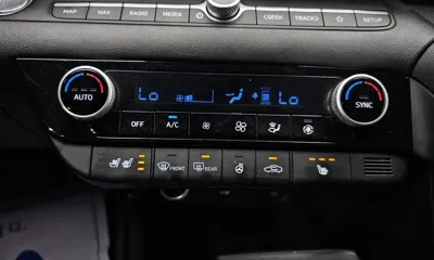 Hyundai Avante 2021, 102560 км, за 8794.79 USD - фото 28