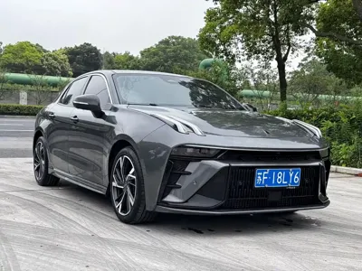 Lynk & Co 03 · 2023 год