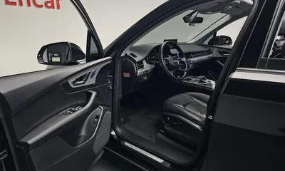 Audi Q7 2019, 60362 км, за 20087.1 USD - фото 10