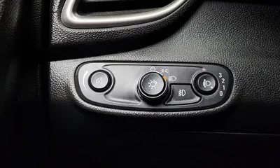 ChevroletGMDaewoo Trax 2019, 111330 км, за 4488.68 USD - фото 13