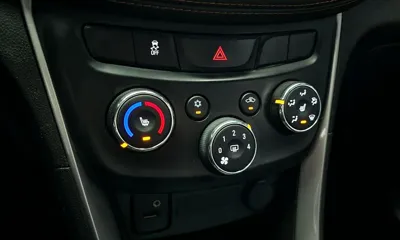 ChevroletGMDaewoo Trax 2019, 111330 км, за 4488.68 USD - фото 16