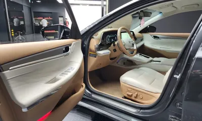 Hyundai Grandeur 2020, 82251 км, за 13071.46 USD - фото 10