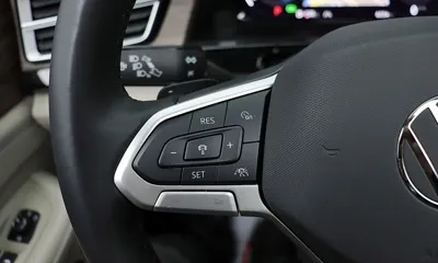Volkswagen Atlas 2025, 6554 км, за 35563.22 USD