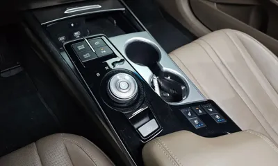 Kia K8 2022, 118070 км, за 15534.12 USD - фото 9