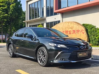 Toyota Camry 2023, 50000 км, за 19125.06 USD