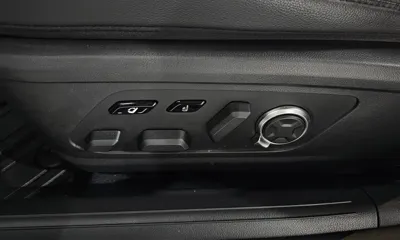 Hyundai Grandeur 2023, 98844 км, за 14332.26 USD - фото 31