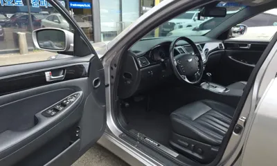 Hyundai Genesis 2012, 72614 км, за 4160.44 USD - фото 10