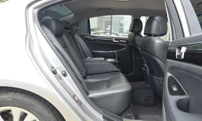 Hyundai Genesis 2012, 72614 км, за 4160.44 USD - фото 12