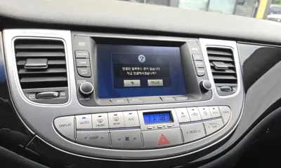 Hyundai Genesis 2012, 72614 км, за 4160.44 USD - фото 17