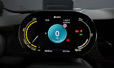 MINI Cooper 2024, 38548 км, за 18314.3 USD - фото 8