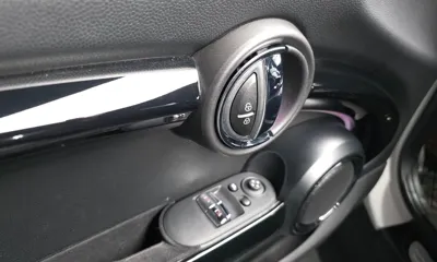 MINI Cooper 2024, 38548 км, за 18314.3 USD - фото 28