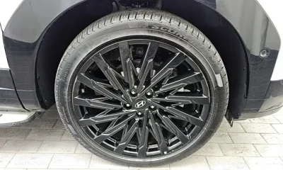 Hyundai Santafe 2024, 17854 км, за 25449.52 USD
