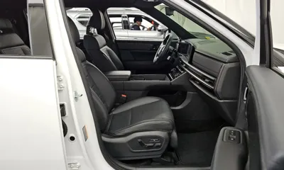 Hyundai Santafe 2024, 17854 км, за 25449.52 USD - фото 11