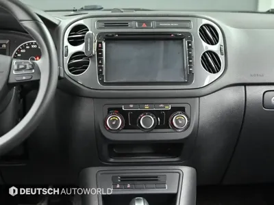 Volkswagen Tiguan 2015, 206183 км, за 3581.43 USD - фото 14