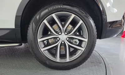 Land Rover Discovery Sport 2026, 2182 км, за 40983.64 USD - фото 8