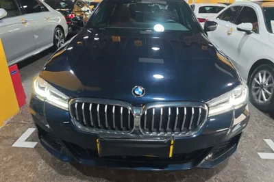 BMW 5 Series New Energy 2021, 62800 км, за 31006 USD