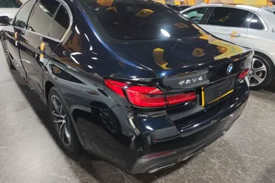 BMW 5 Series New Energy 2021, 62800 км, за 31006 USD