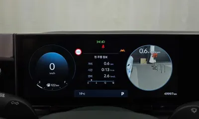 Hyundai Grandeur 2023, 49997 км, за 19404.82 USD - фото 8