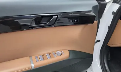 Hyundai Grandeur 2023, 49997 км, за 19404.82 USD - фото 27