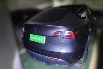 Tesla Model Y 2024, 24200 км, за 29514 USD